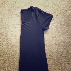 LuLaRoe Noir Classic T size M (10-12)